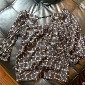 3/$15 Gorgeous Open Back GUESS Top